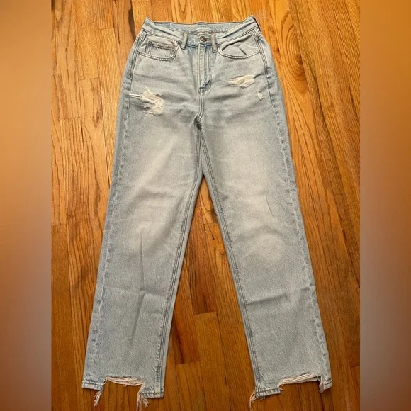 American Eagle Stretch Highest Waist 90’s Boyfriend Jeans - Picture 4 of 5